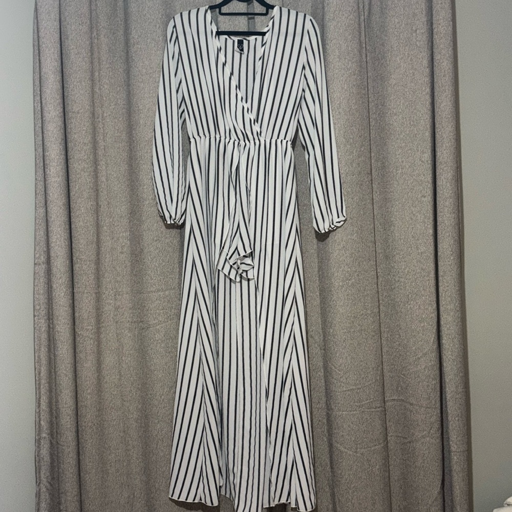 Women’s Striped V-neck Long Sleeve Split Romper Dresss